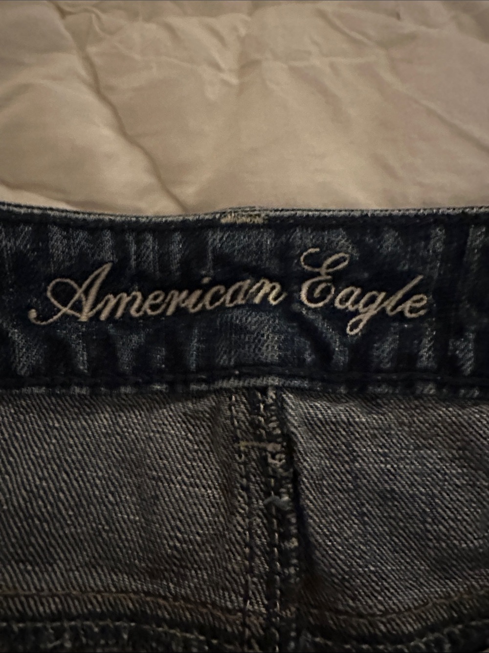 Low rise American Eagle Outfitters Women's Medium Wash Blue Denim Jeans